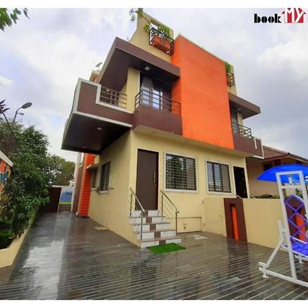 Bluebell Villa Lonavala Esterno foto