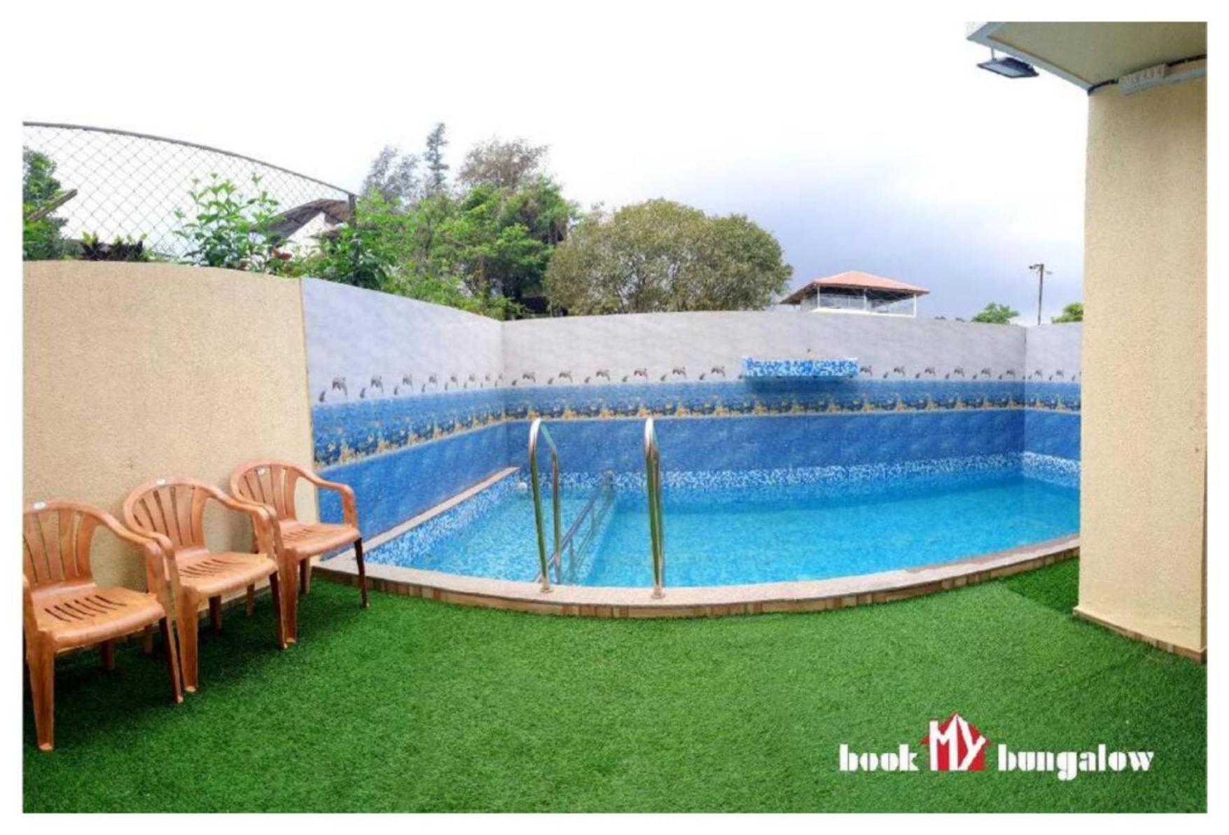 Bluebell Villa Lonavala Esterno foto